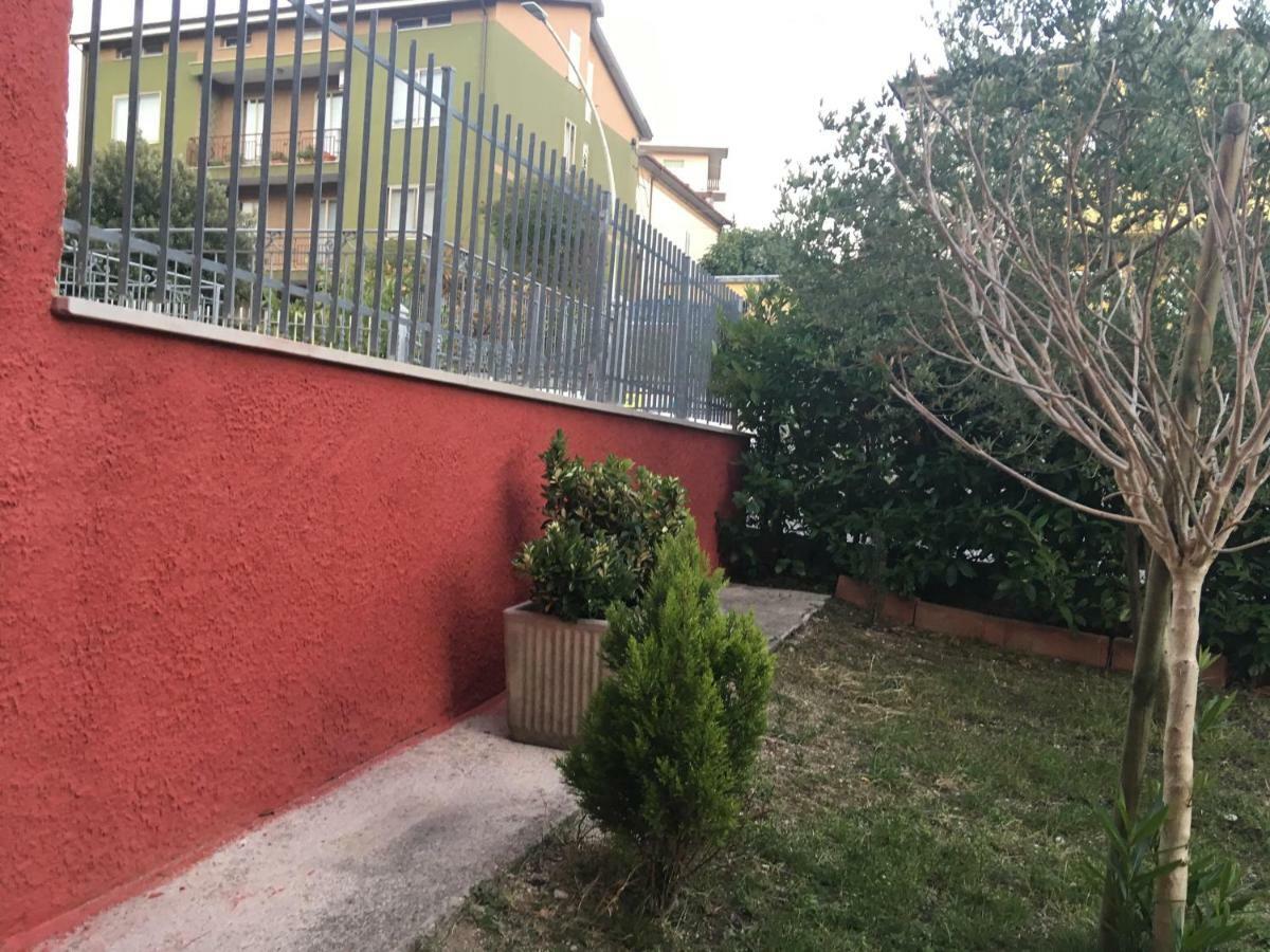 Bed & Breakfast La Rosa Rossa Cagli Exterior photo